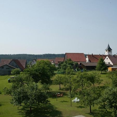Landgasthof Loewen Neubulach Ngoại thất bức ảnh